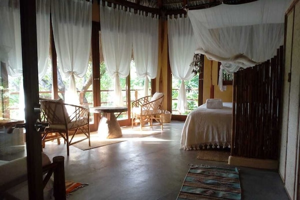 1 camera, una scrivania, ferro/asse da stiro, Wi-Fi gratuito