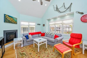 Smart TV, fireplace, DVD player, books