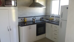 Microones, forn, cafetera i tetera i torradora 