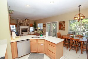 Interior - On the Canal, Kayaks, Canal Front, Available Christmas! (Seagrove Beach)