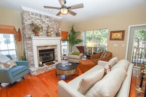 تلفزيون ذكي، كُتُب