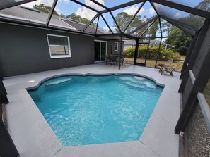 A heated pool - Super Clean Vacation Villa with Pool (North Port)