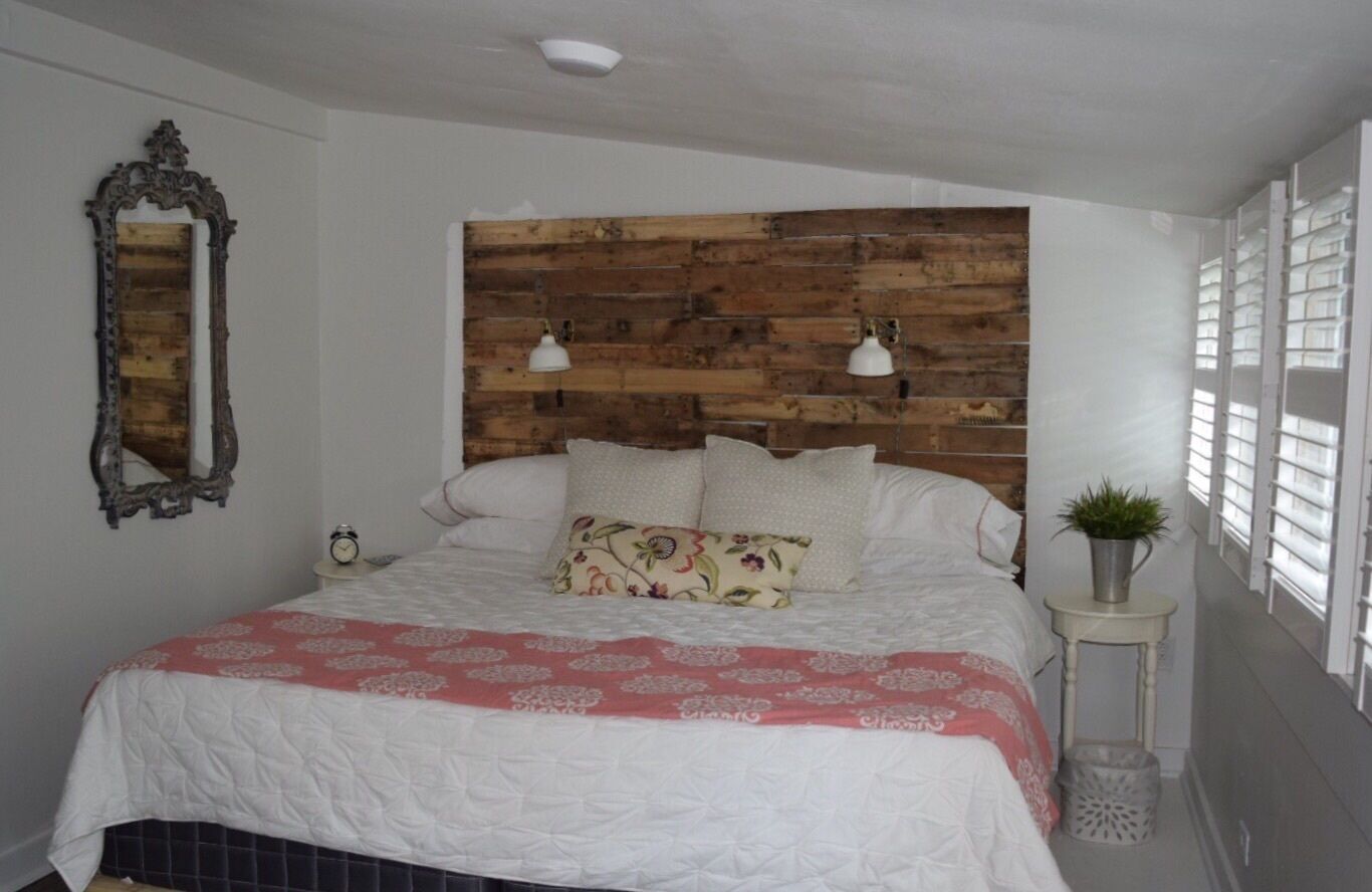 4 bedrooms, iron/ironing board, travel crib, WiFi