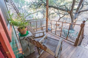 Terrace/patio - The Victorian Cottage at Hamilton Creek (Burnet County)
