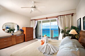 3 bedrooms, in-room safe, desk, iron/ironing board