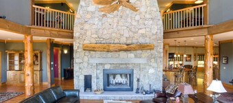 Grand Blanc Mountain Home