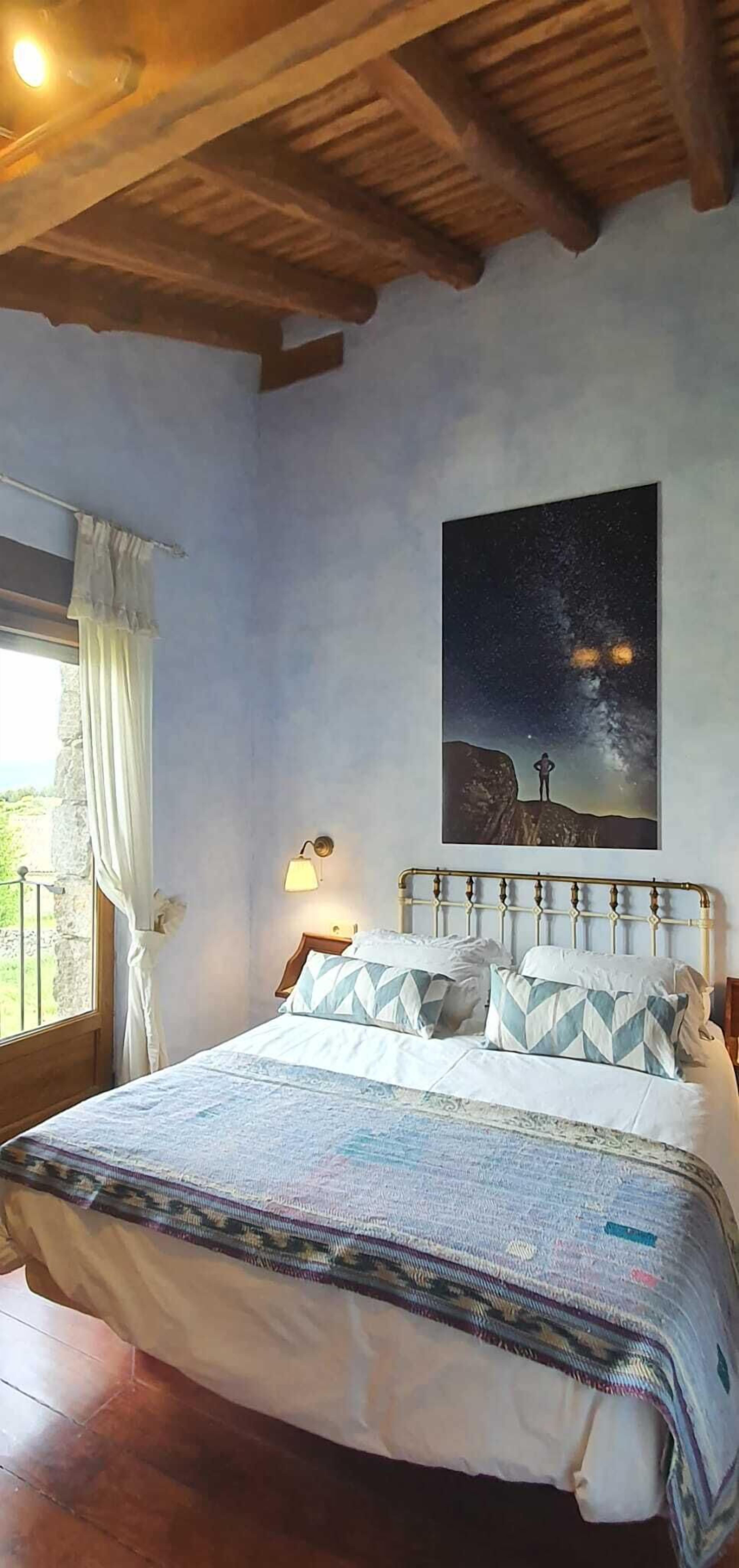 3 habitaciones, tabla de planchar con plancha y wifi gratis 