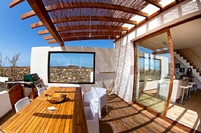 Peaceful Outdoor Dining Areas , perfect for families