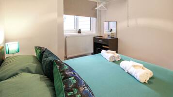 1 bedroom, iron/ironing board, WiFi, bed sheets