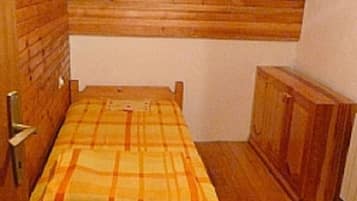 3 quartos, Wi-Fi de cortesia, roupa de cama