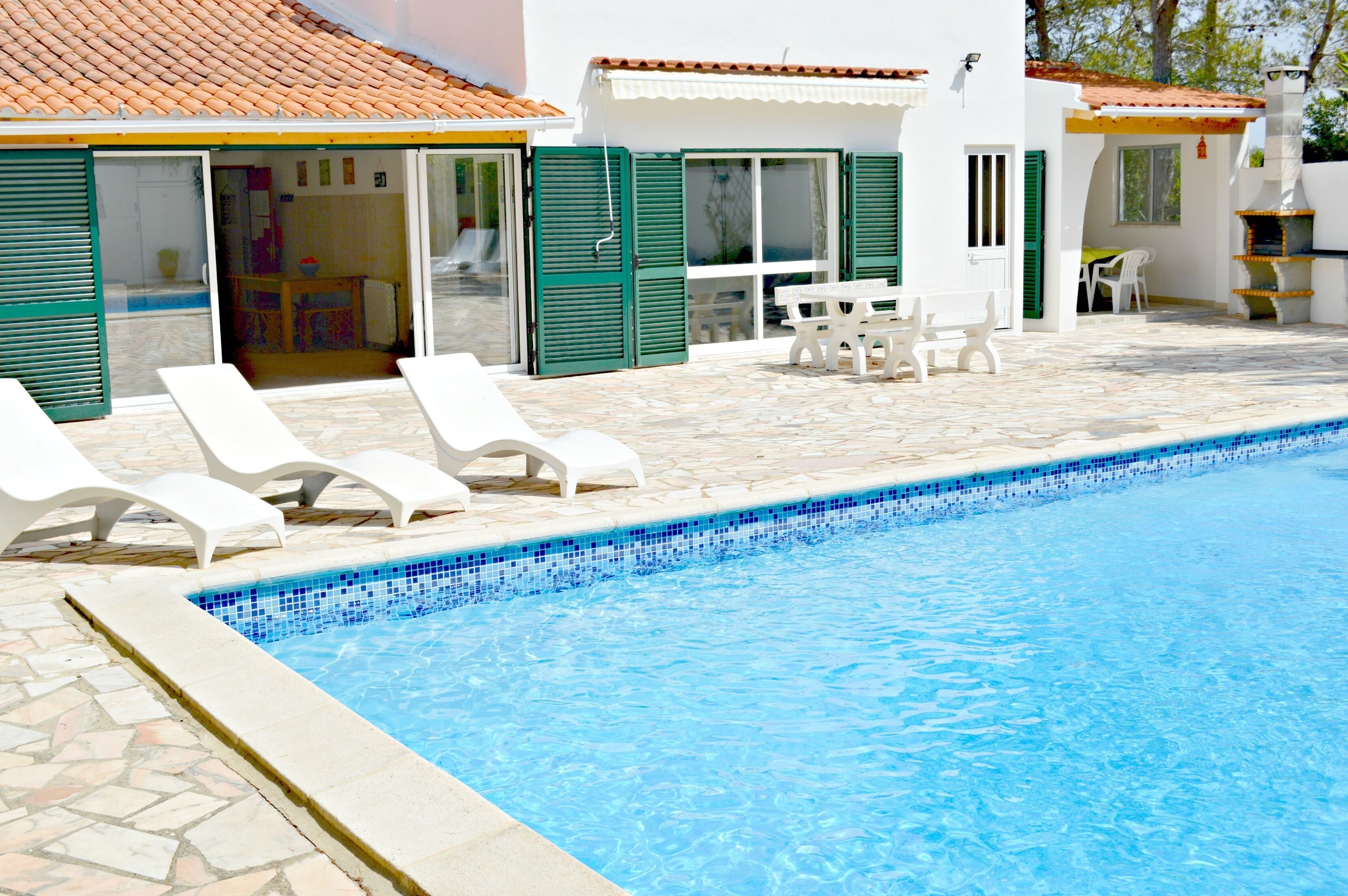 Udendørs pool, opvarmet pool