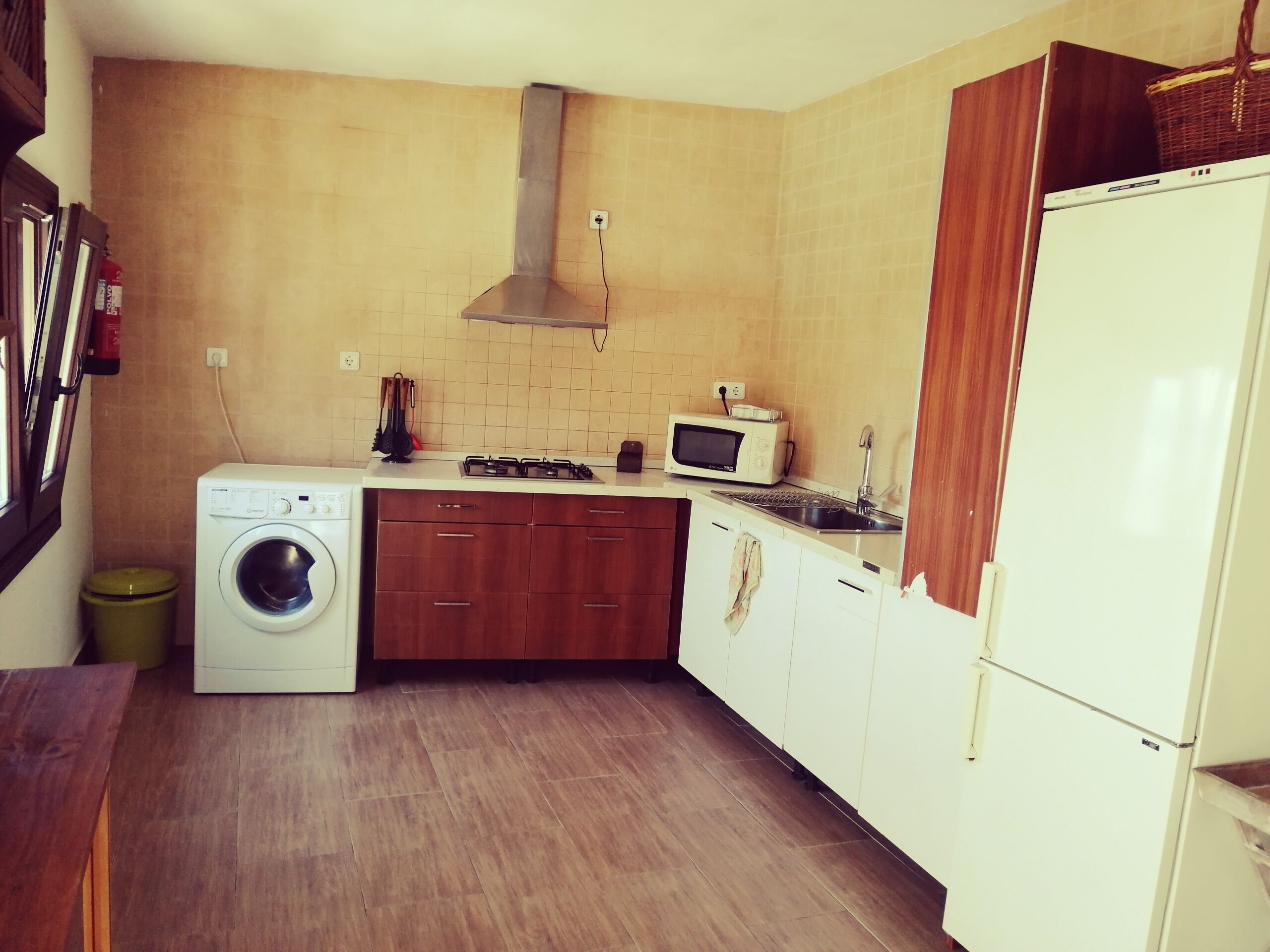 Fridge, microwave, coffee/tea maker, toaster