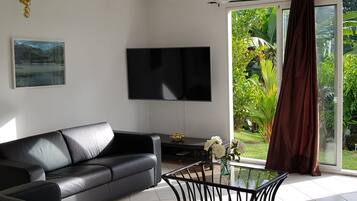 TV, stereo
