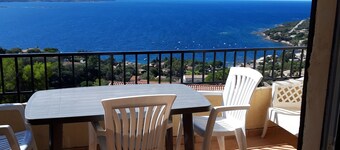 Apt hat Tiuccia helle, schöne Aussicht auf Berge und Meer, Ruhe Rest