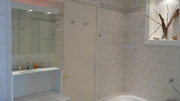 Doccia, bidet
