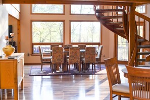 تناول الطعام