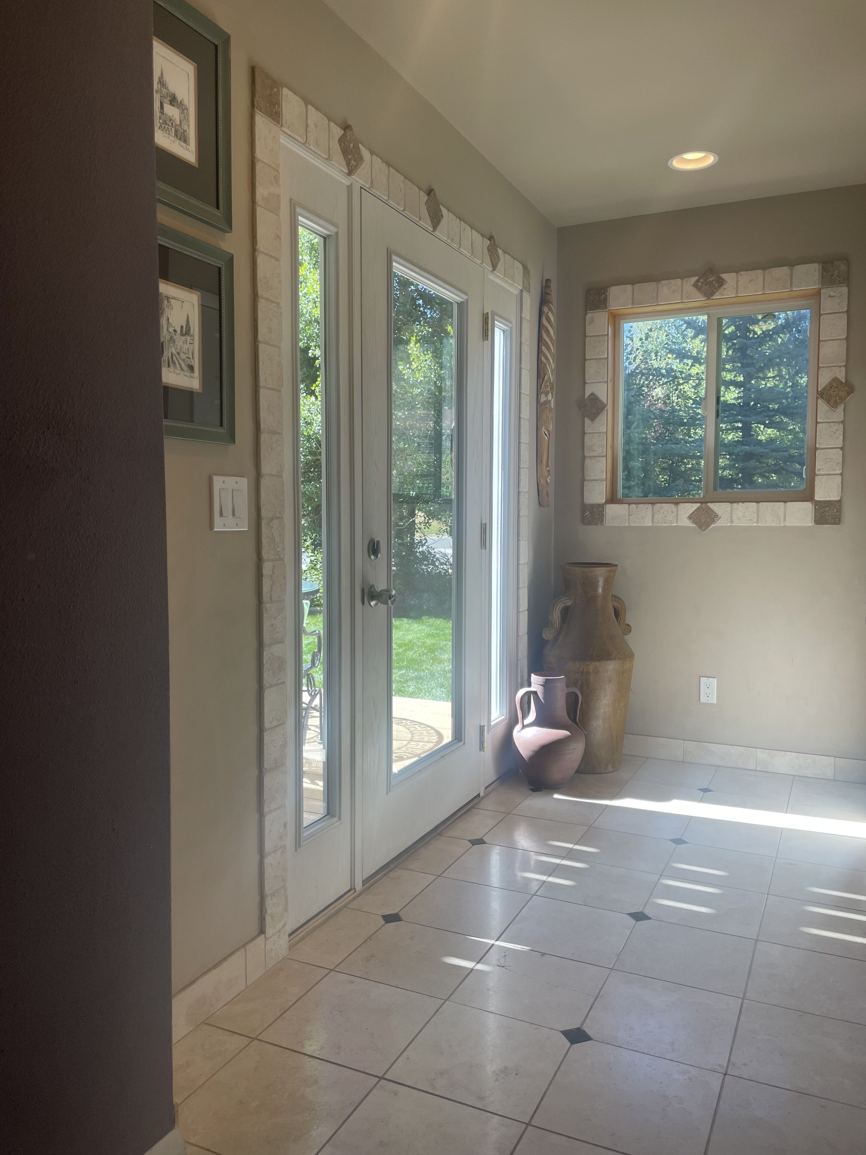Foyer off Front Deck