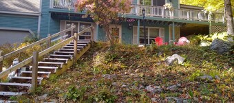 Quiet, clean, and comfy: Centrally Located In The Mt. Washington Valley.