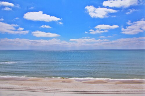 Gulf Front... Casa De Sounion... Private Beach Paradise pet friendly           ‘