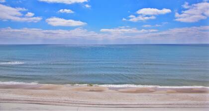 Gulf Front... Casa De Sounion... Private Beach Paradise pet friendly ‘