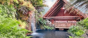 New Listing! Quaint Spanish Colonial House Gateway to the FL Keys & Everglades