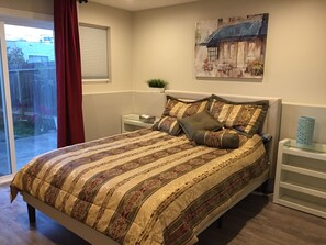1 bedroom, desk, iron/ironing board, free WiFi