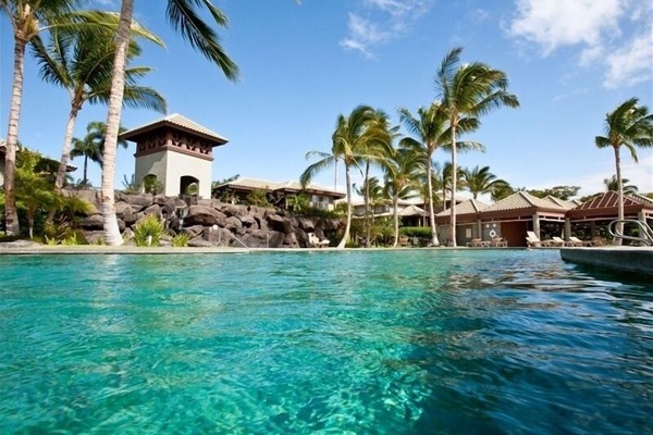 Pool at the Fairways Mauna Lani...the best pool in our opinion in the MLani