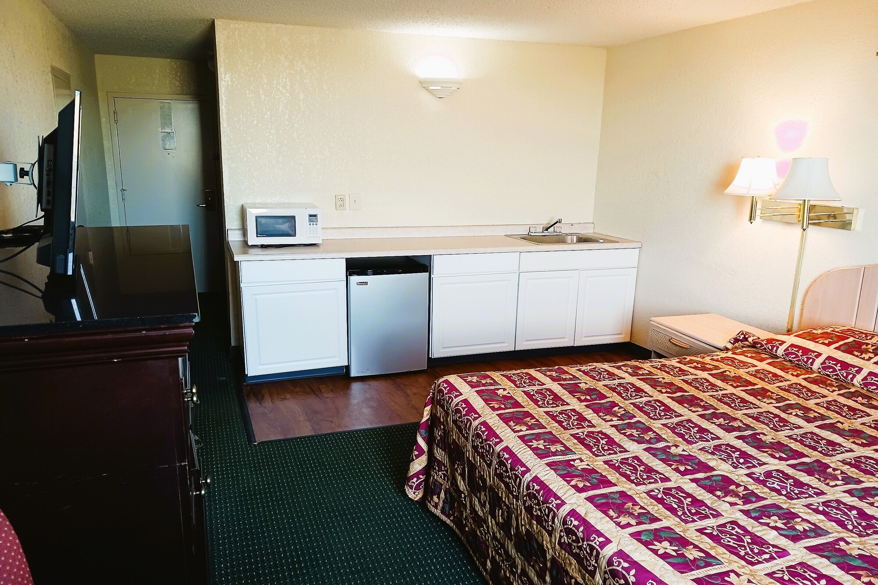 Private kitchenette