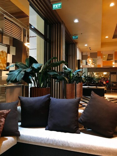 The Persimmon Cebu by Sleepingpong