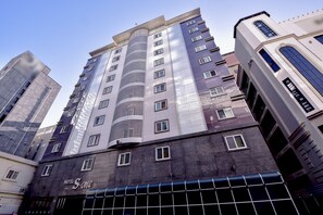 واجهة المنشأة