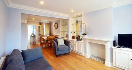 STABLE HOUSE - Near Windsor Castle