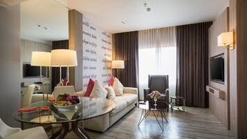 Télévision LCD de 32 pouces avec chaßnes par cùble