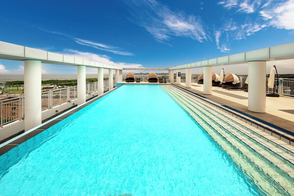 Piscine extérieure