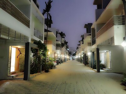 Swarna Sudarshan Service Apartments