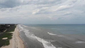 Beach nearby, beach shuttle