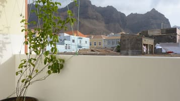 Kamar Comfort, balkon, pemandangan gunung (EVORA) | Balkon