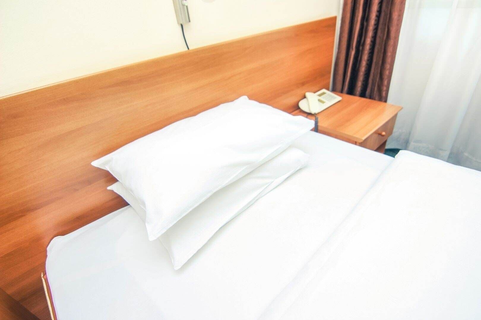 2 bedrooms, desk, free WiFi, bed sheets