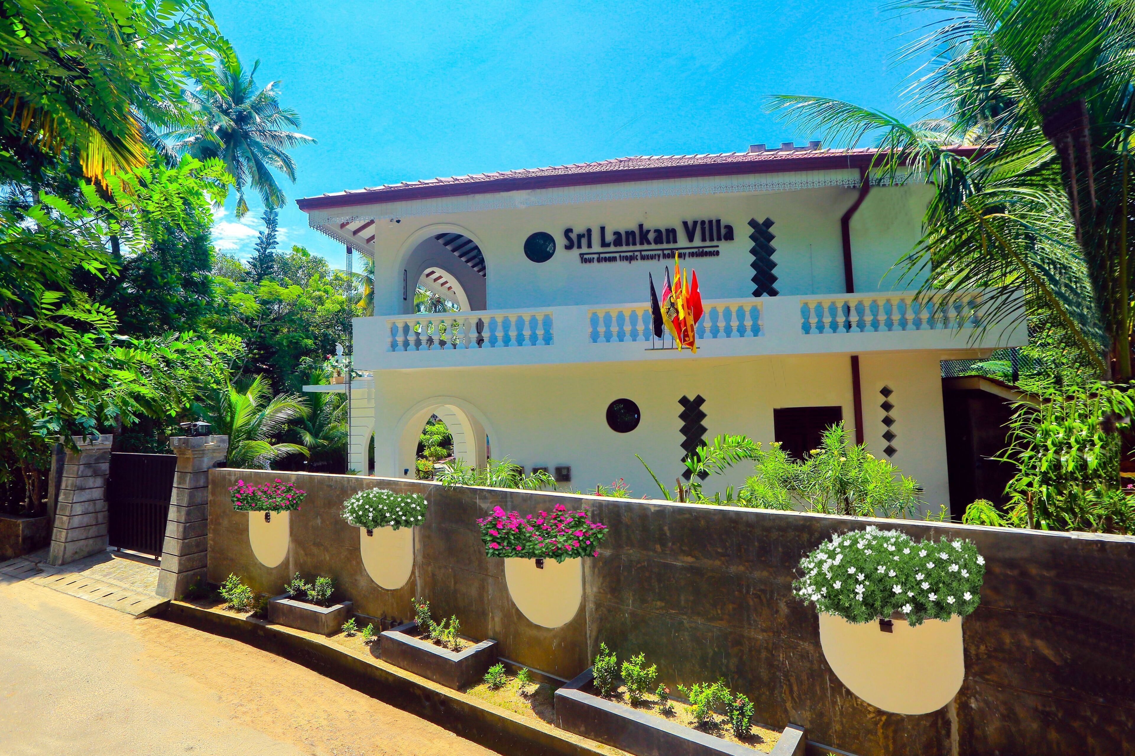 Sri Lankan Villa Street View