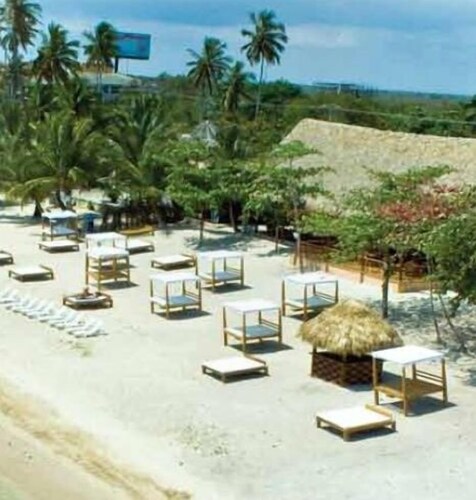 Enjoy at Metro Country Club