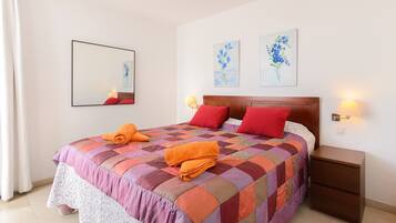 2 Schlafzimmer, Bügeleisen/Bügelbrett, kostenloses WLAN, Bettwäsche