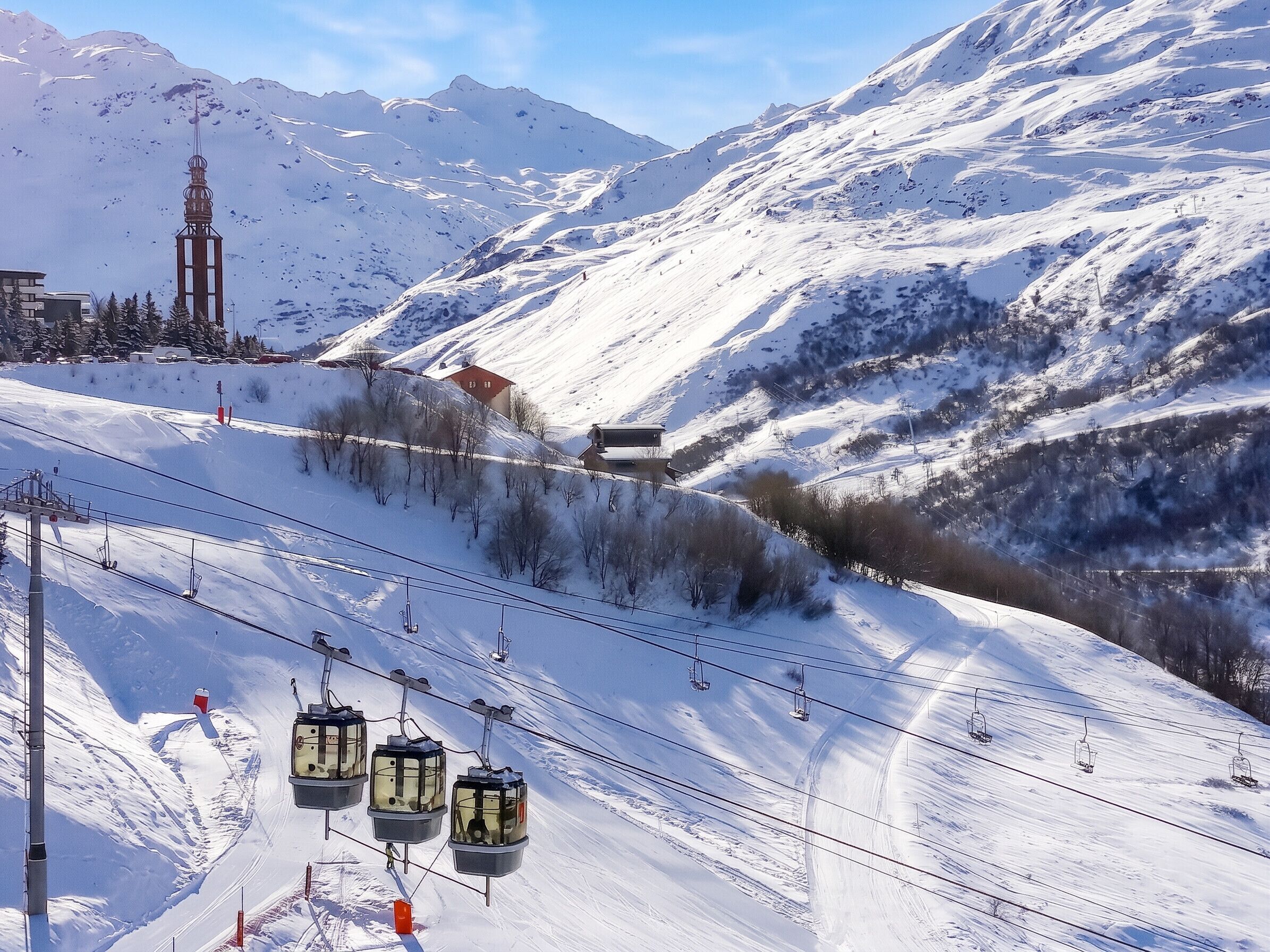 Snow and ski sports