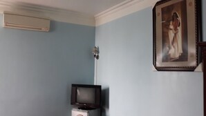 Skrivebord og wi-fi (inkludert)
