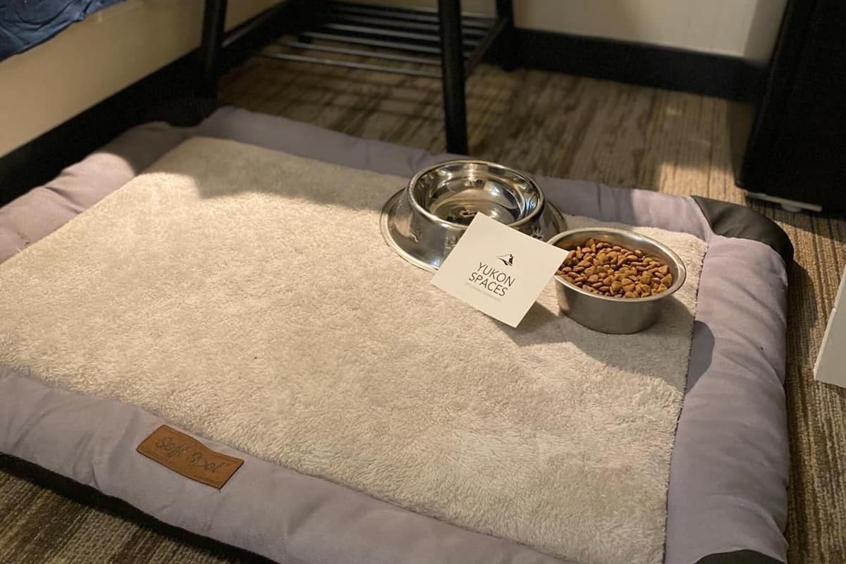 1 bedroom, premium bedding, pillow-top beds, desk