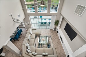 Télévision, console de jeux vidéo, Netflix, services de streaming