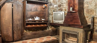 Apartment the hayloft Entirely independent stone house