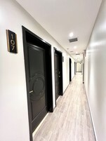 Individually furnished, iron/ironing board, free WiFi, bed sheets