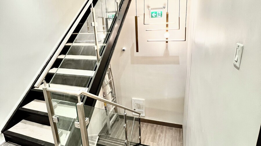 Toronto Rooms and Suites