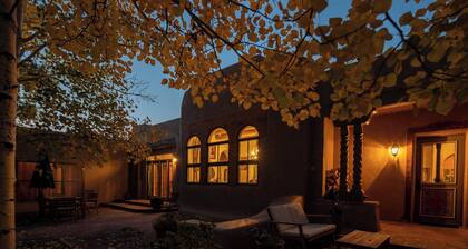 Casa Sara Adobe Home in Taos New Mexico, sleeps 12