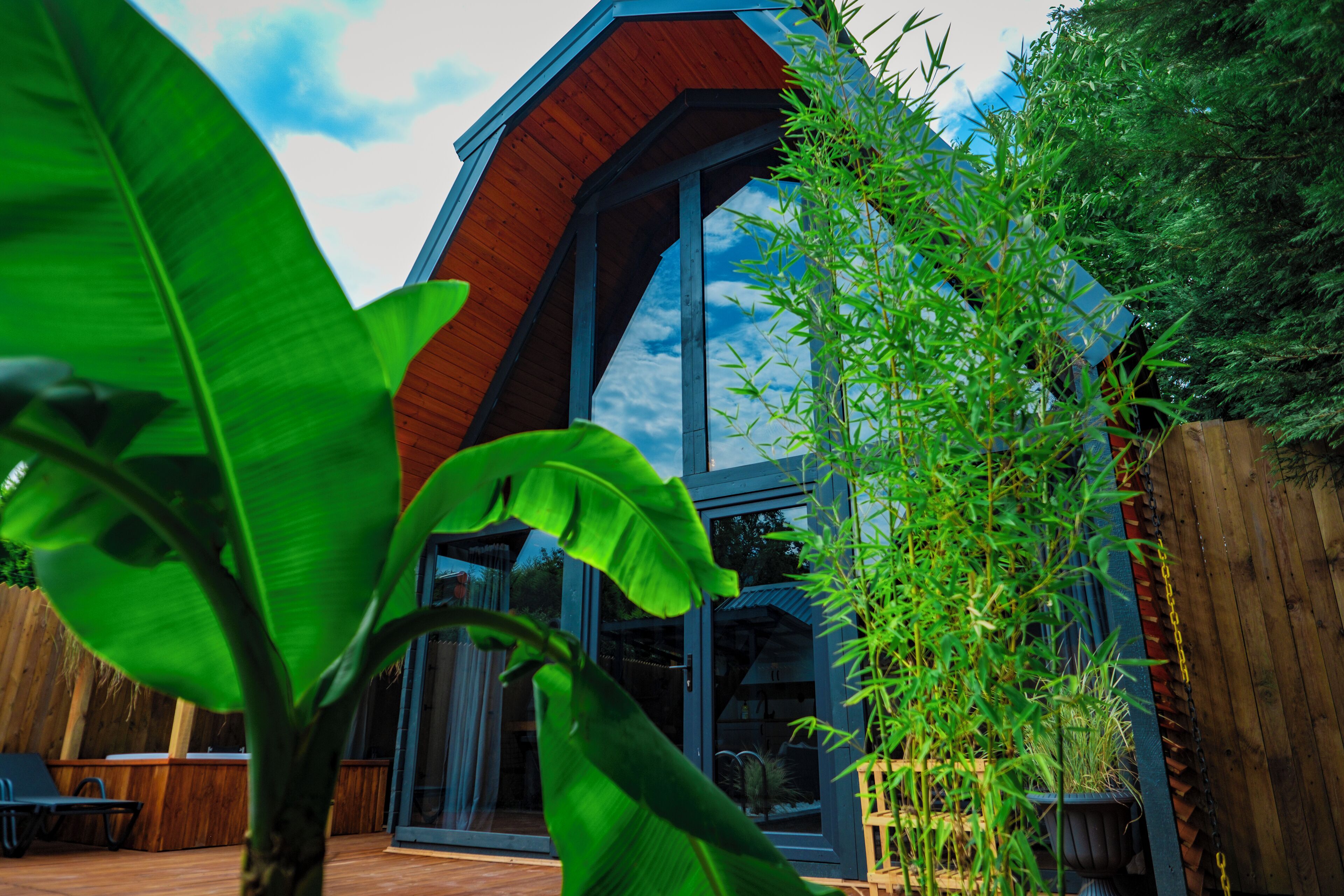 luxury bungalow, 2 bedrooms | 2 bedrooms, minibar, free wifi