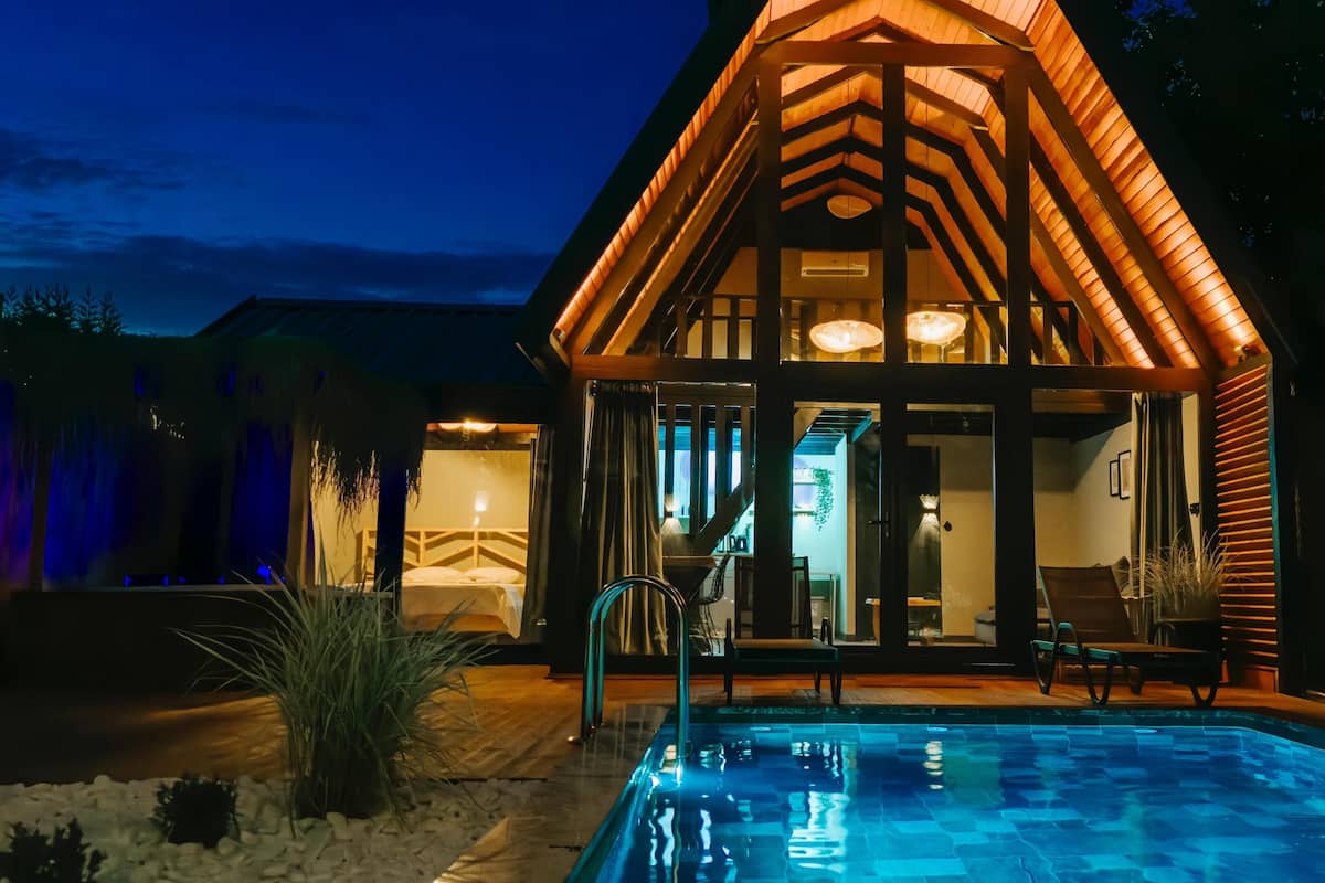 Luxury Bungalow, 2 Bedrooms | 2 bedrooms, minibar, free WiFi